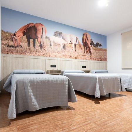 Hostal Vinuela San Pedro de Merida Eksteriør billede