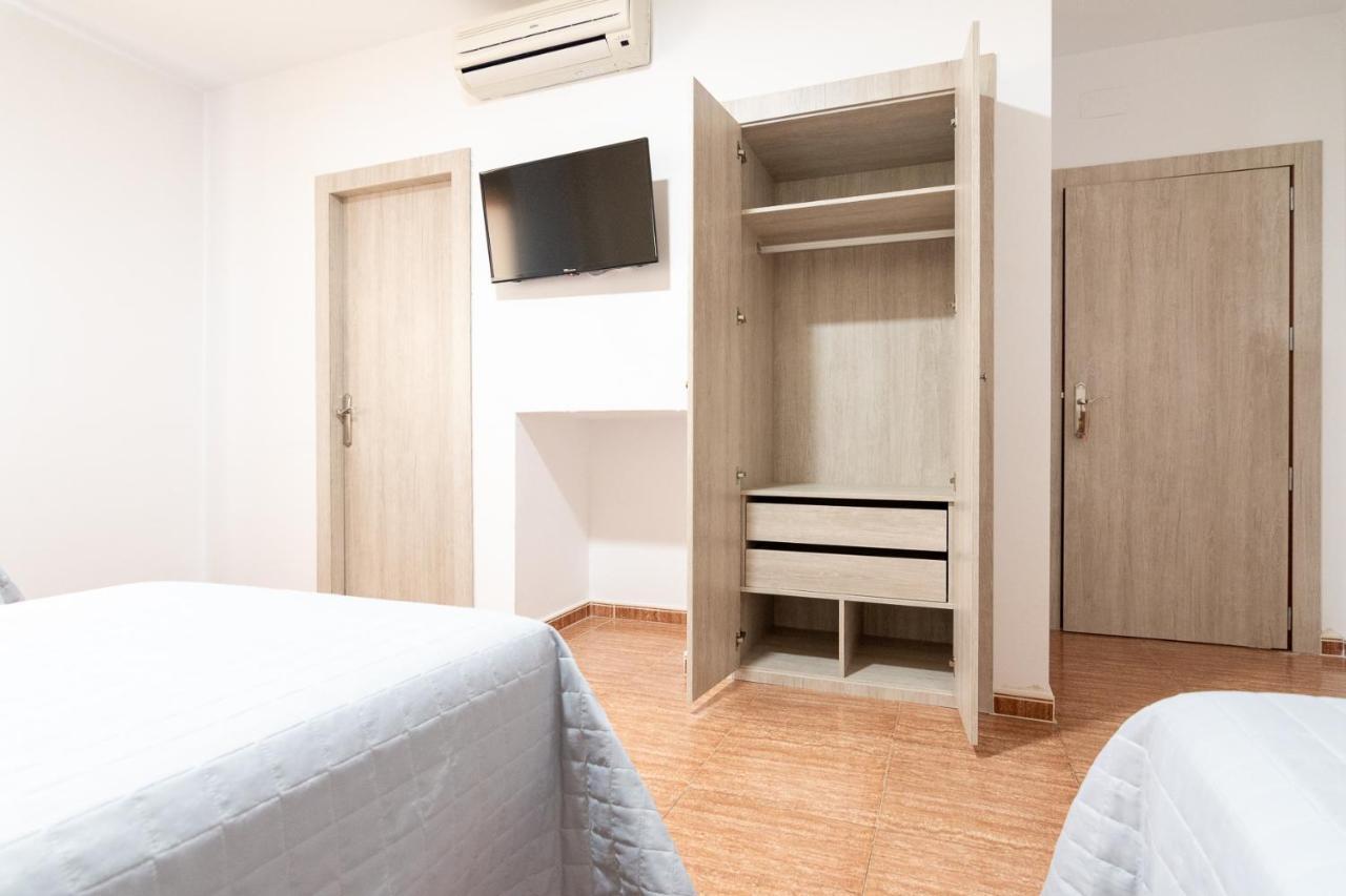 Hostal Vinuela San Pedro de Merida Eksteriør billede